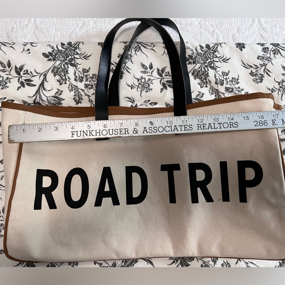 ROAD TRIP tote